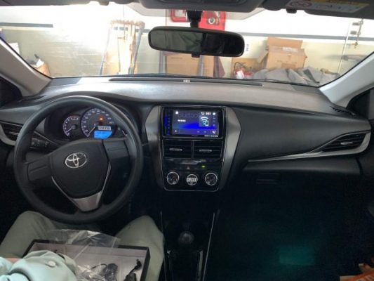 Nội thất Toyota Vios E MT 2022