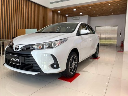 Toyota Vios E CVT 2022 hoàn toàn mới