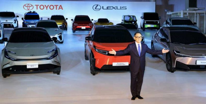 Toyota ra mắt xe ô tô điện